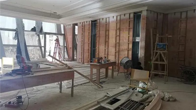 自粘防水卷材屋顶施工视频教程